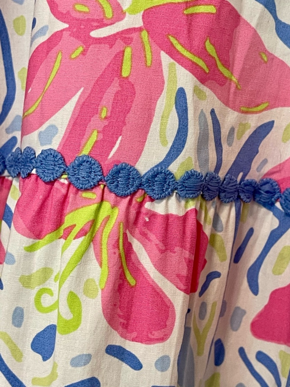 Palmer Dress Hibiscus Harmony White Mary Square Sz M Coastal Vacation NWT - Picture 7 of 12